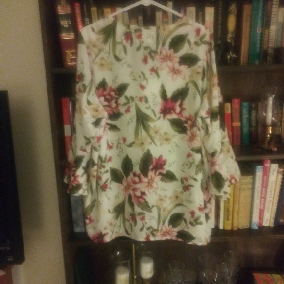 Blouse - Picture 1 of 4